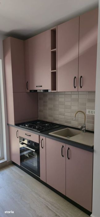 Inchiriez apartament 2 camere studio