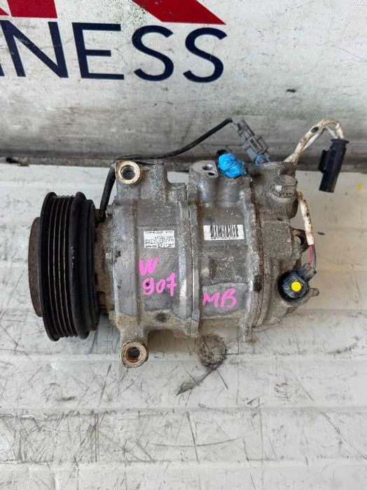 Compresor clima Mercedes Sprinter w 907 cod piesa 447250-1670