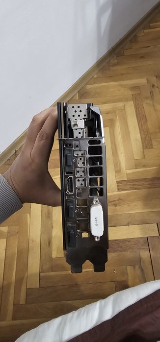 Видеокарта 11 gb EVGA GTX 1080ti  FTW3