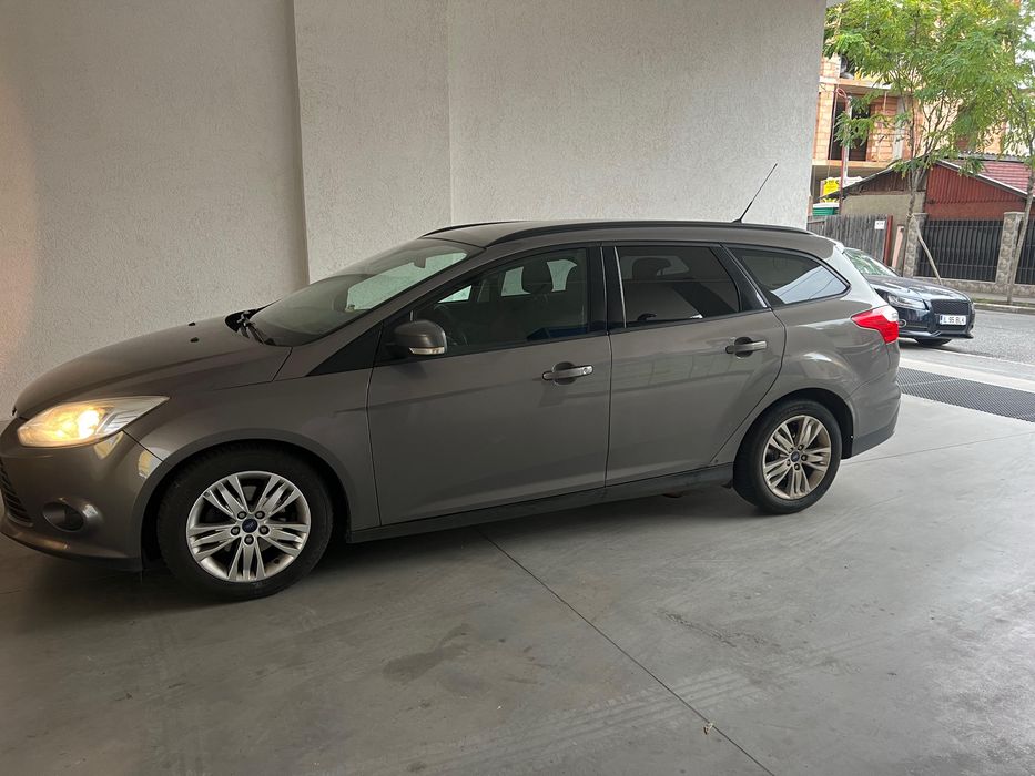 FORD Focus 2011 — imagine 2
