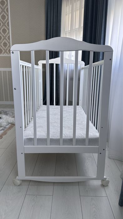 Мебель: Детская кровать