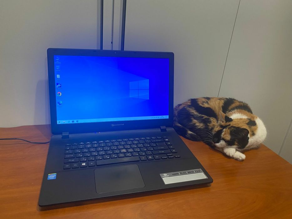 Acer PB intel core N2830/очень надежный