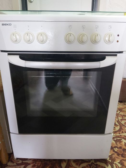 Продаю плиту Beko.