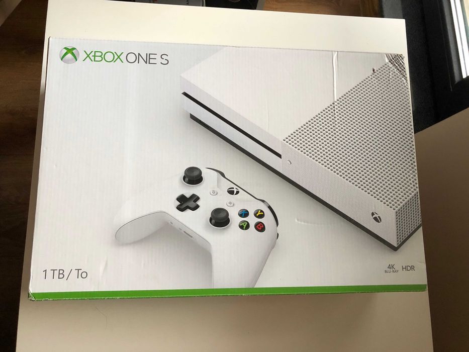 Microsoft Xbox One S 1TB