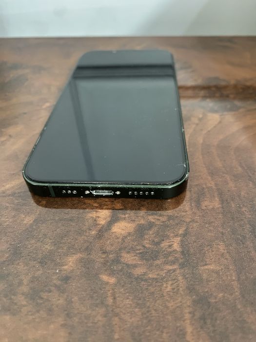 Iphone 13 green. 128GB