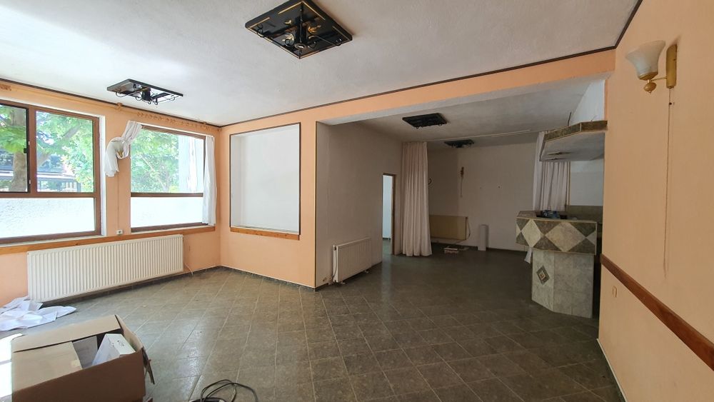 Продава се Заведение в Гурково - 167 кв.м за 557 €/кв.м - Снимка #4