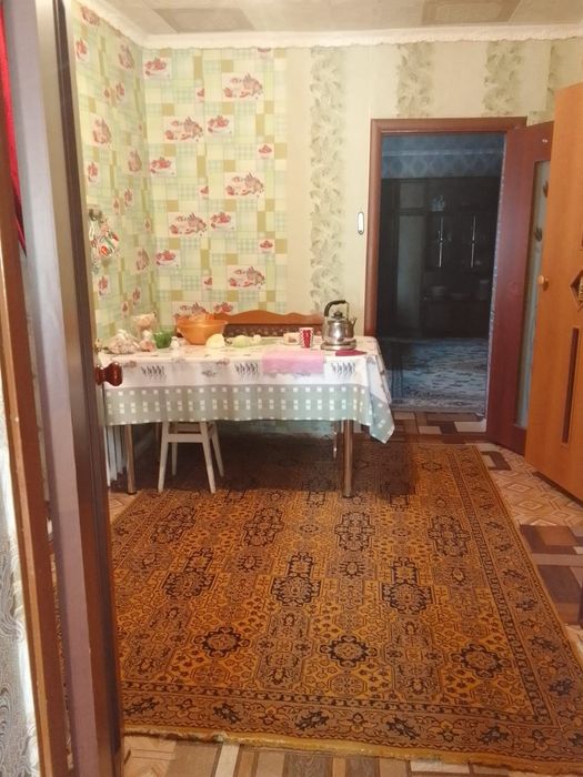 Продам шлакобитонный дом.