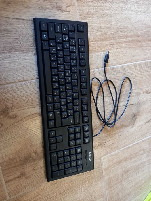 Клавиатура A4 TECH малко ползвана.