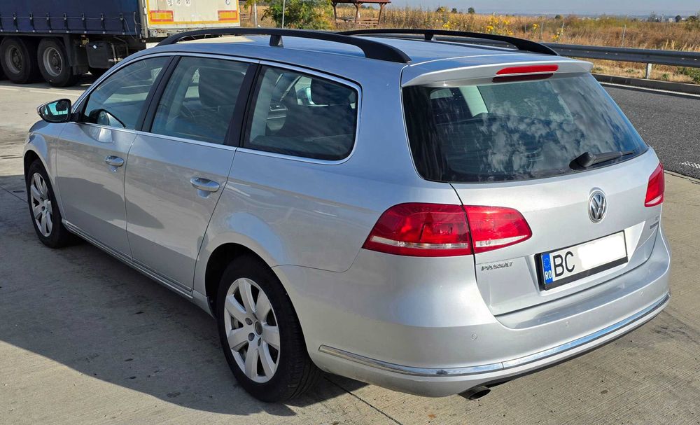 VOLKSWAGEN Passat 2012 — imagine 3