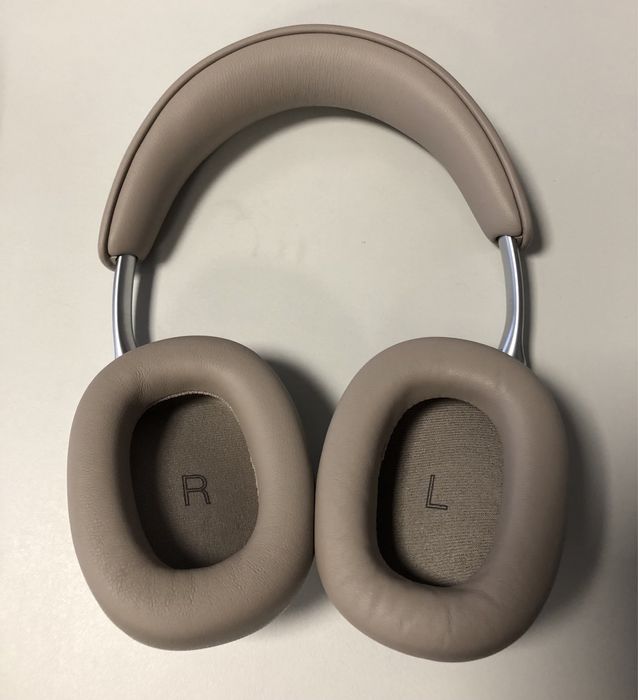 Bowers & Wilkins - PX8 S2 Warm Stone