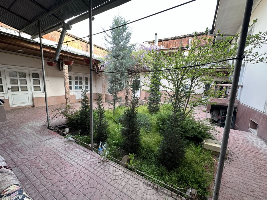 Частный дом