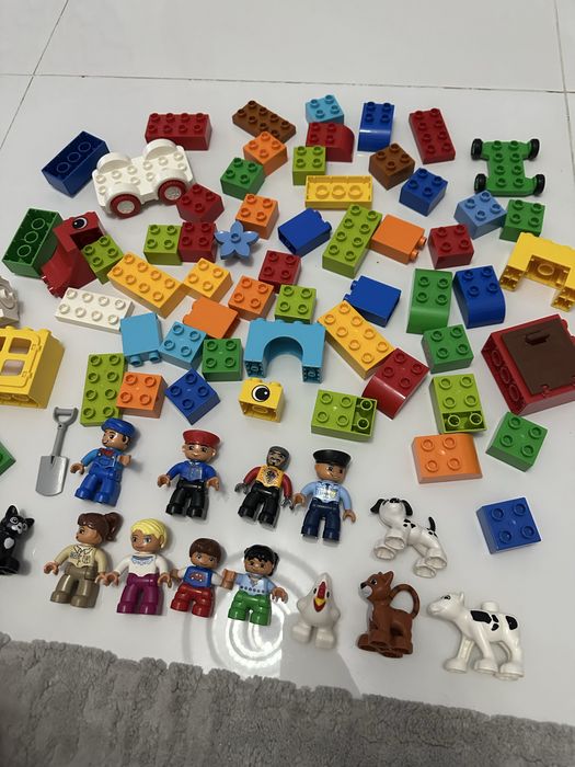 Lego Duplo lot cu figurine