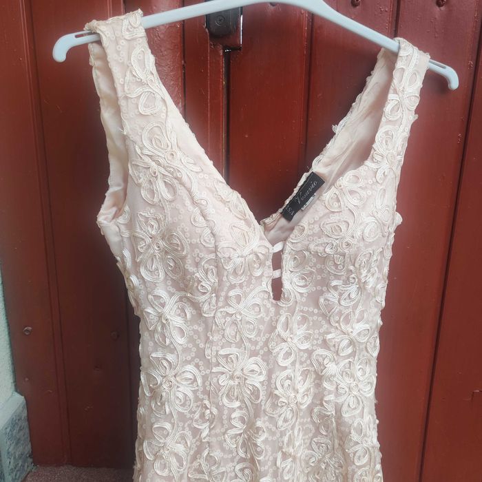 Rochii,câteva purtări unele nepurtate.