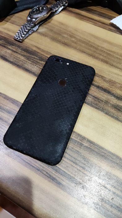 iPhone 8+     256G