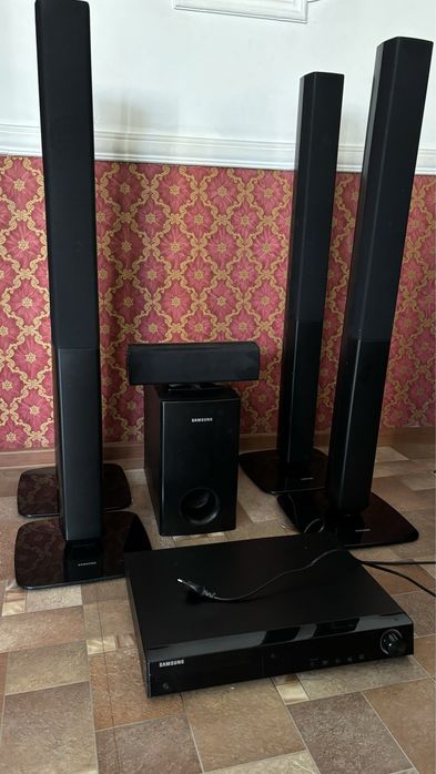 Домашний кинотеатр Samsung HT-TZ315