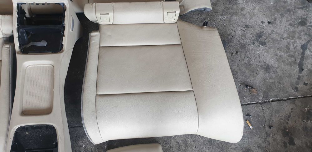 Кожен салон рекаро - БМВ/BMW - Е93/320i/170кс.