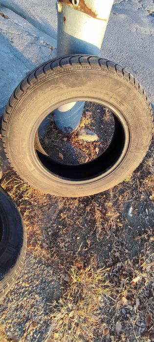 Продавам зимни гуми 175/65/14 M+S