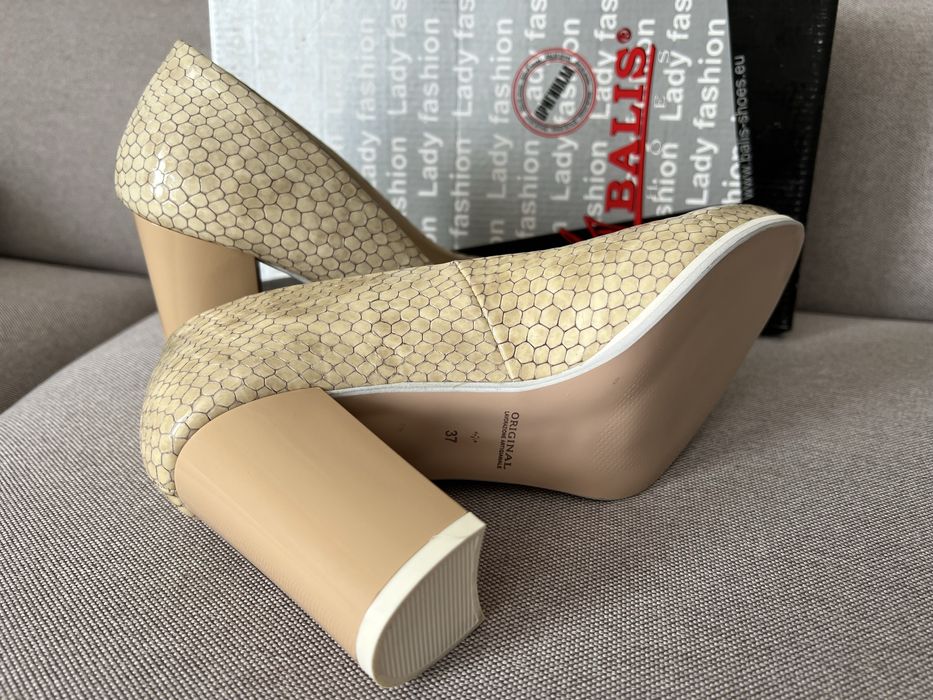 Елегантни обувки на ток - НОВИ
