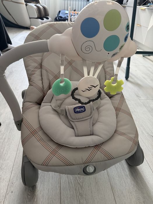 Шезлонг детский Chicco