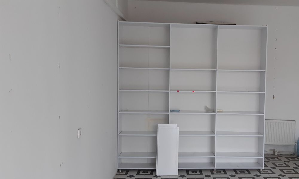 Шкаф для магазин