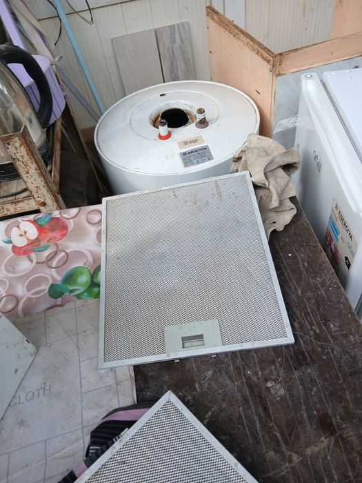 Аристон  100 х80 .