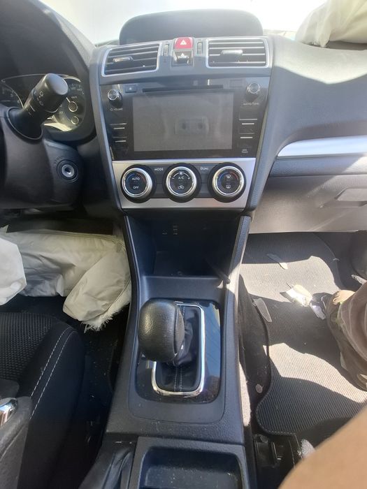 На части. Xv 2015г,автомат.