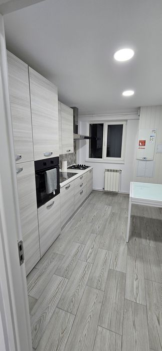 Regim hotelier  cu 2 dormitoare – Central, Bd. Independenței, zo