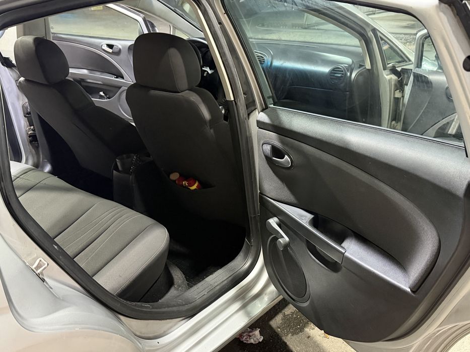 SEAT Leon 2012 — imagine 5