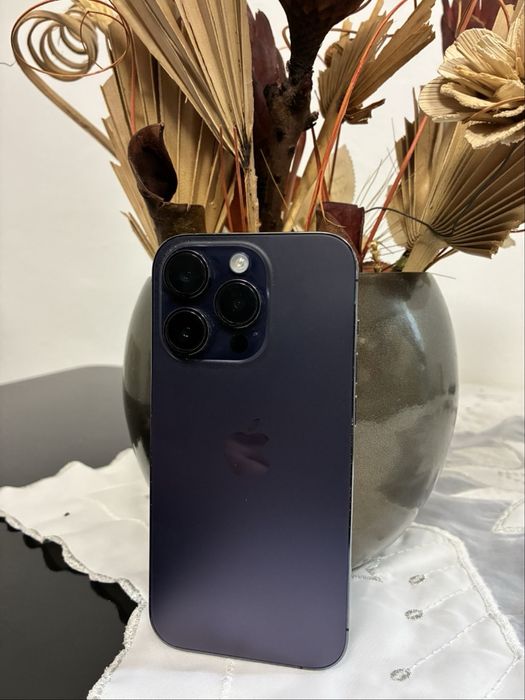 Iphone 14 pro deep purple