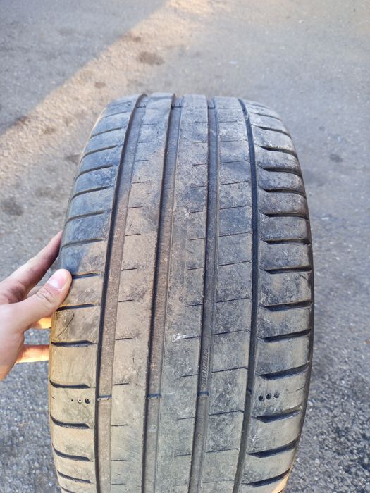 Michelin Pilot Sport 5 245/40/R18