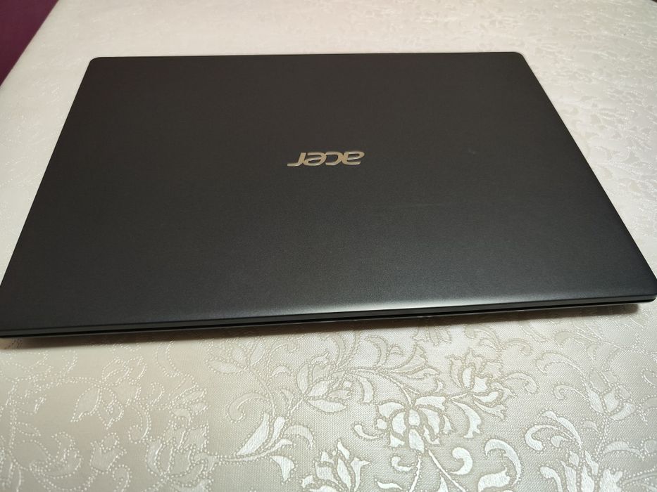 Ofis notebook sotiladi