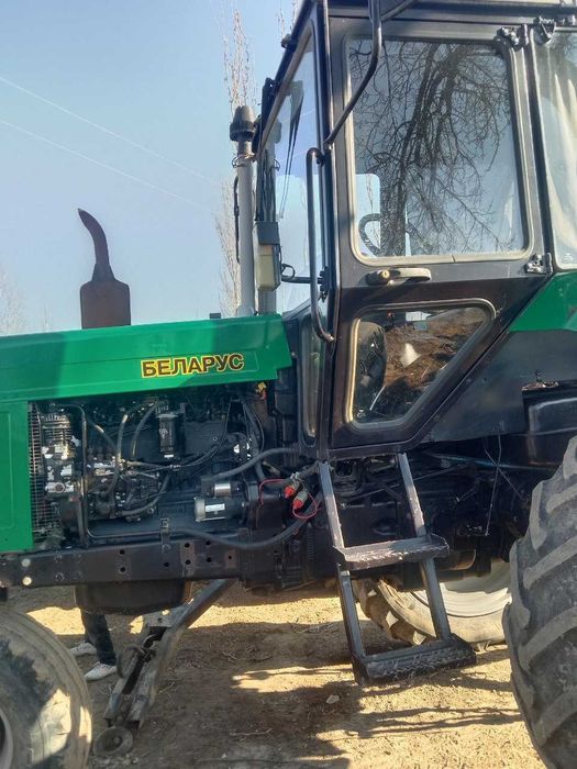 MTZ traktori sotiladi