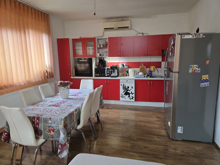 Casa independent energetic de vanzare in Biharia