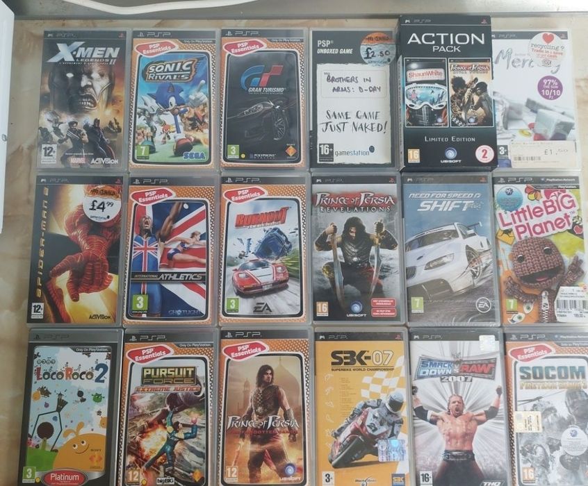 [PSP] Vând 127 jocuri originale pentru PlayStation Portable //poze reale