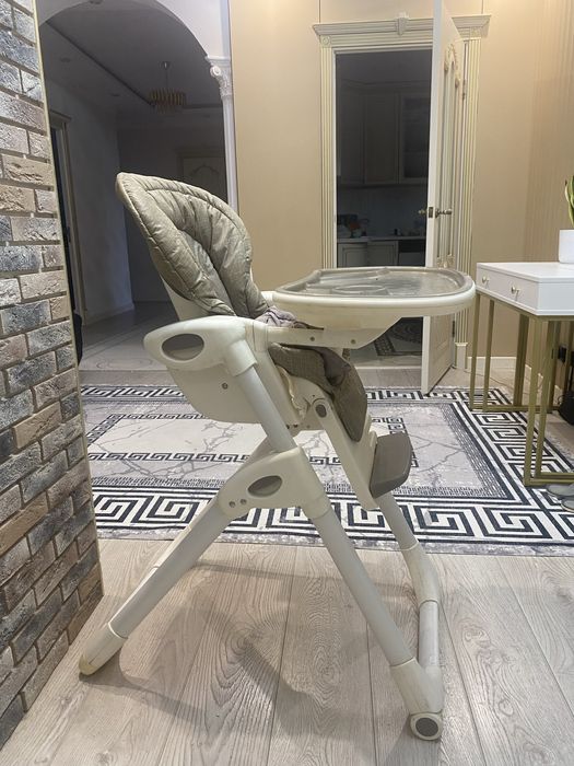 Кресло детский для кормления