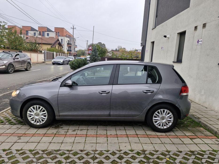 Volkswagen Golf 2009 diesel, 5.172 € — imagine 2