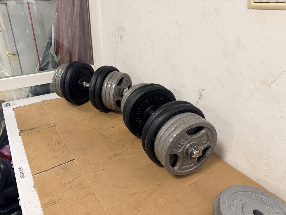 Set gantere reglabile noi 120 kg.  70 kg+70 kg=140 kg, pret 1500 lei