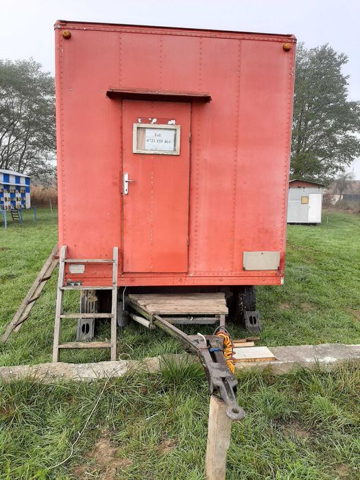 Vand remorca apicola