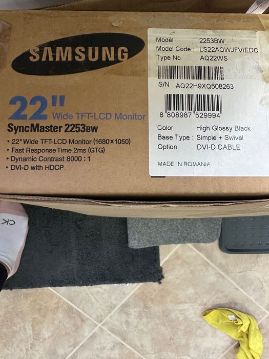 Монитор Samsung SyncMaster 2253BW 22”