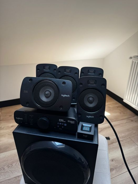 Sistem boxe Logitech Z906
