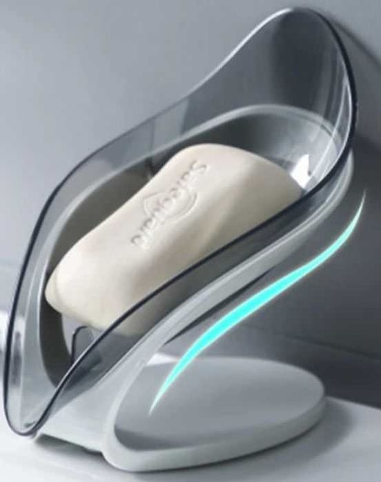 Дизайнерска сапунерка: лист от момина сълза, самоизточваща се, уникат