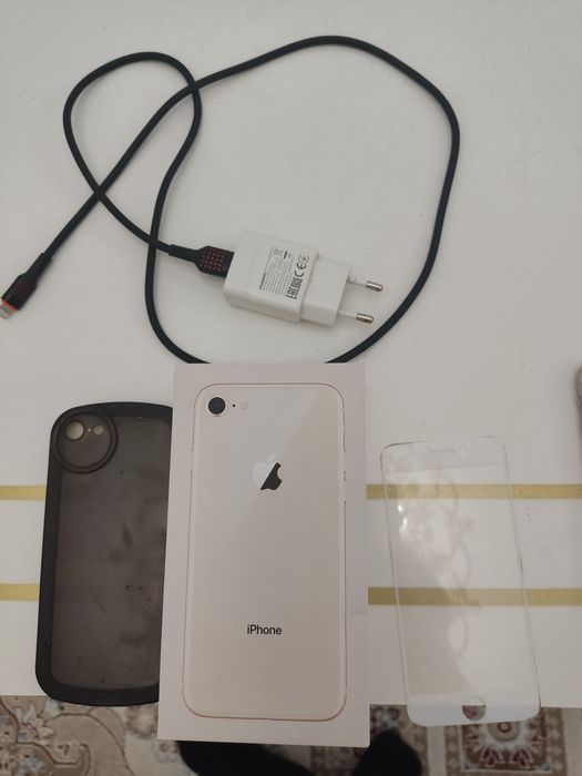 iPhone 8 64GB | Рабочий | Touch ID | Торг