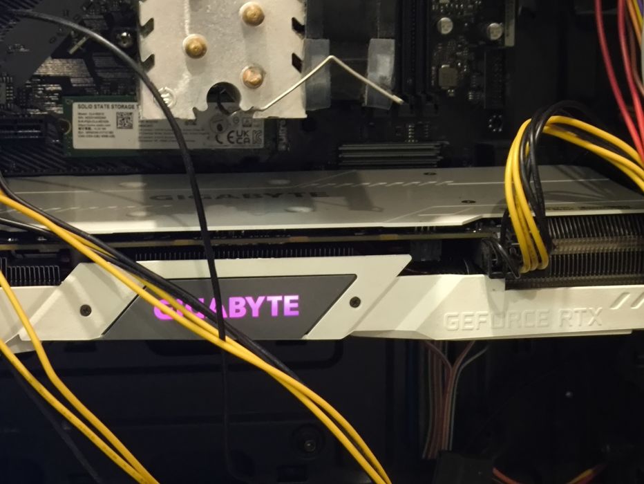 Gigabyte Rtx 2060super белая