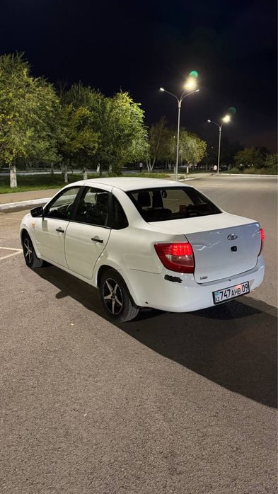 Lada granta автомат