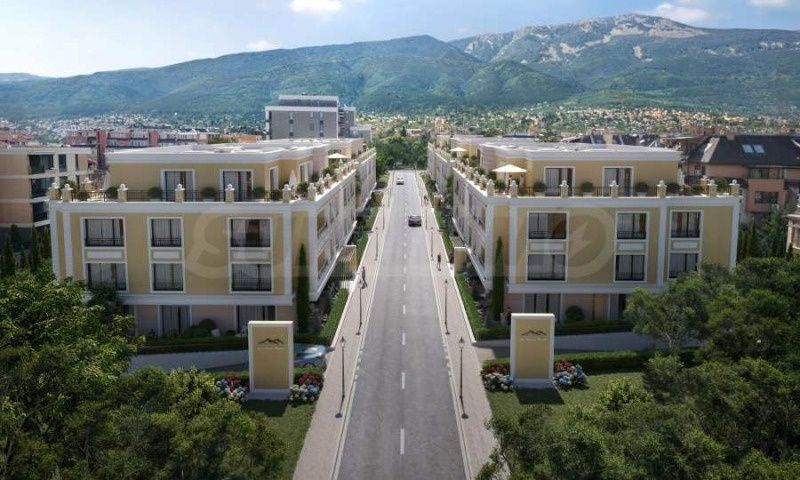 Продава се Четиристаен апартамент в София, 7-ми 11-ти километър - 140 кв.м за 1286 €/кв.м - Снимка #2