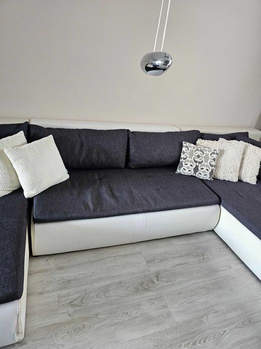 Модулен ъглов диван 380 см – 250 €
