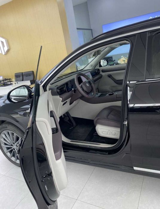 Leapmotor C11 EV 2025 naxt va nasiyaga