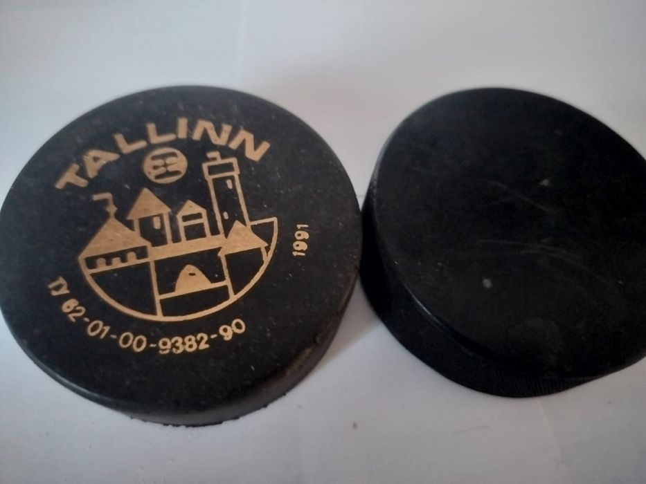 Резиновые шайбы для хоккей