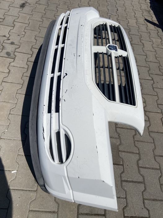 Предна броня за Dodge Caliber 2006-2012