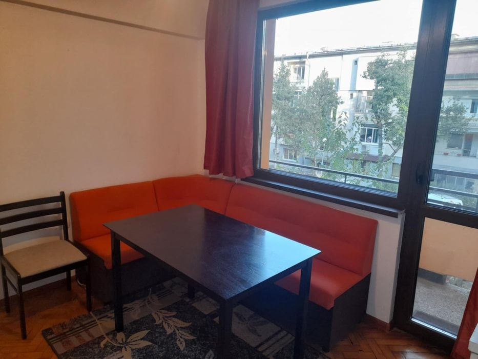 Дава се под наем Тристаен апартамент в Стара Загора, Ремиза - 67 кв.м за 331.5 € - Снимка #4